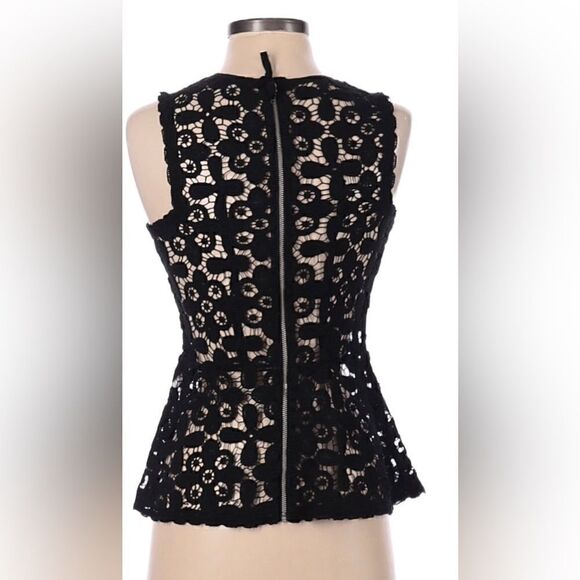 Intermix Black Lace Sleeveless Top - Picture 2 of 6